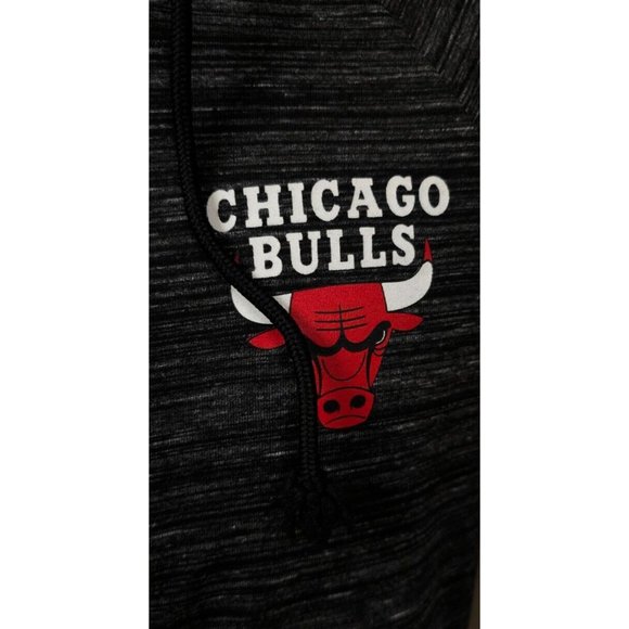 NBA Chicago Bulls Small Grey Black Zip Up Hooded Basketball Polyester Jacket - Picture 2 of 13